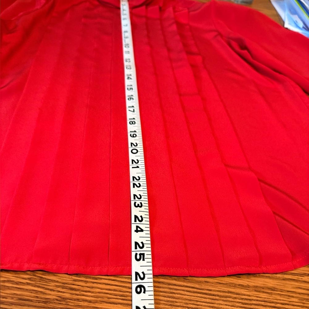 Michelle Stuart Vibrant Red Pleated Blouse - Picture 8 of 10